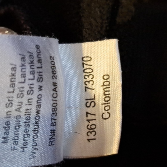 Burton boys size 7/8 jacket plaid zip up hood attacged, micro fleece lined - Picture 5 of 5